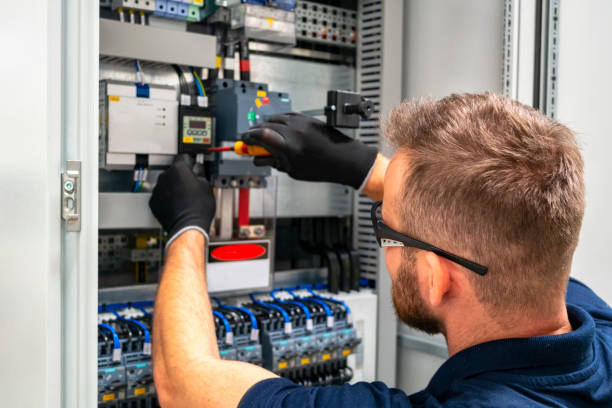 Affordable Emergency Electrician in Prestbury, IL